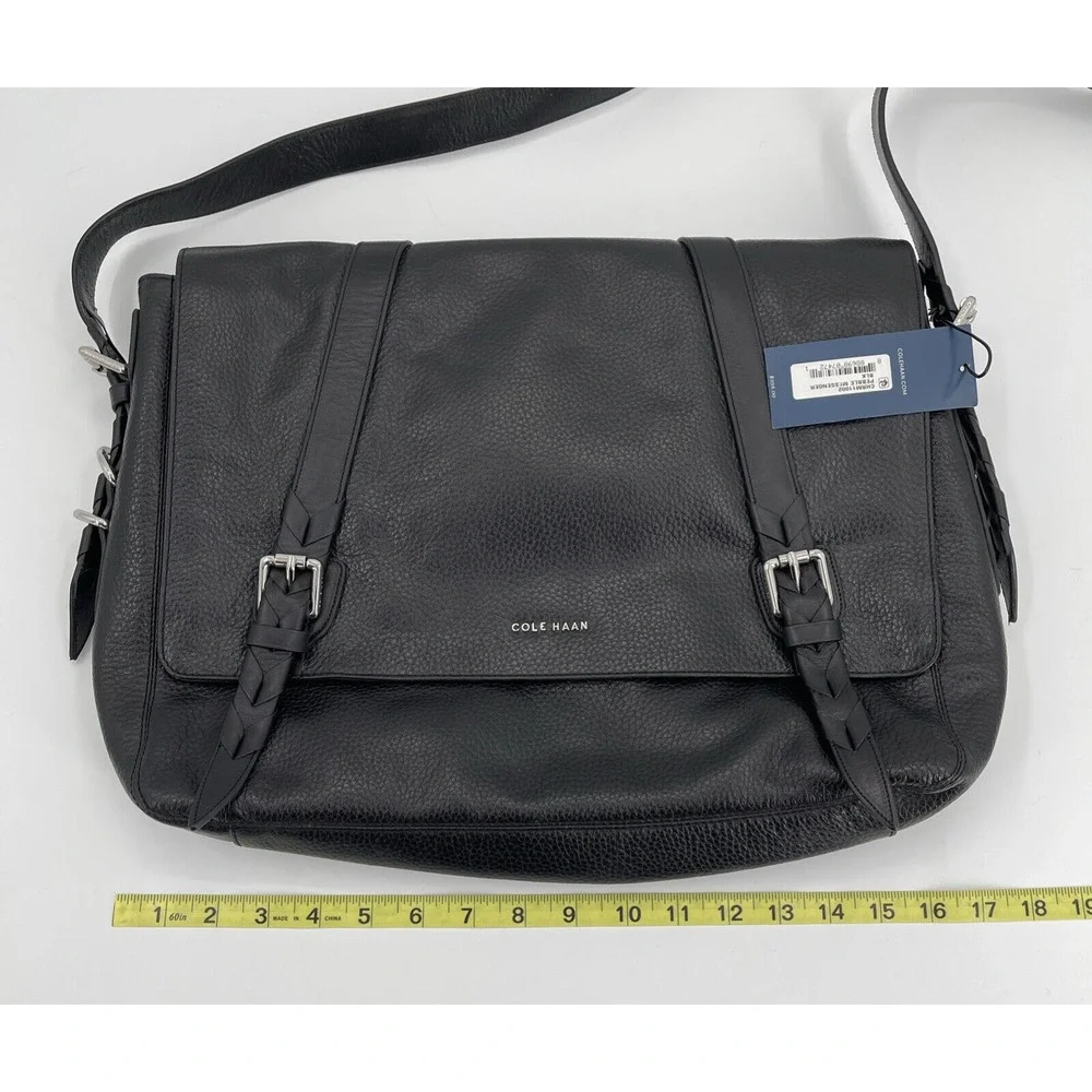 Cole Haan‎ Messenger Bag Black Pebble Leather CHRM11002 Storage Cover